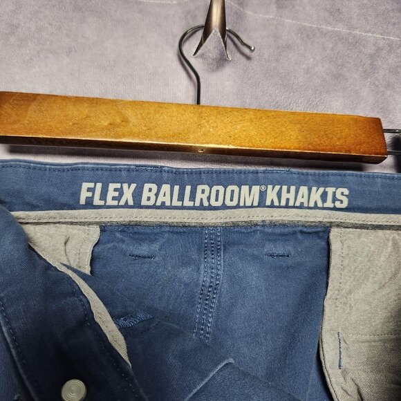 Duluth Flex Ballroom Shorts Mens 42 Relaxed Fit 9" Inseam Gusset Pockets Blue - Picture 4 of 16